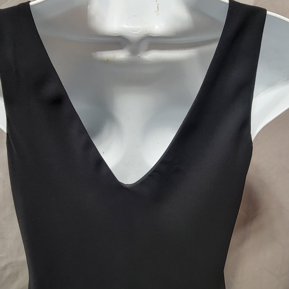 Little black Dress - Picture 4 of 5